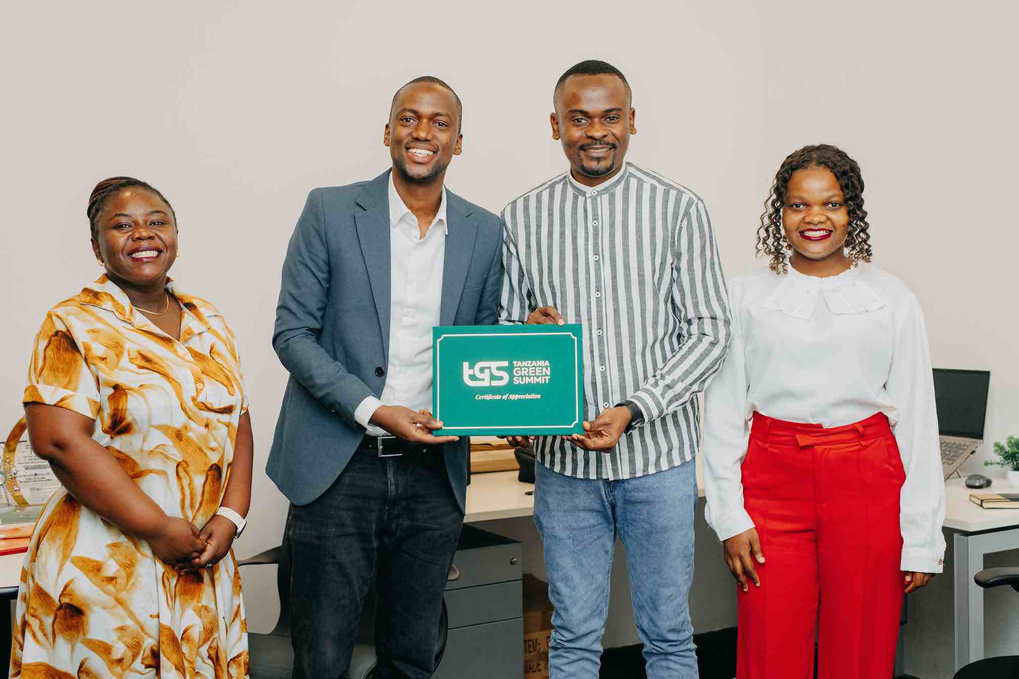 TGS team presenting certificate of appreciation to PeTprotz